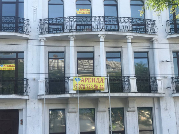 Почему крошечные квартиры в Севастополе покупают чаще, чем двушки и трёшки?