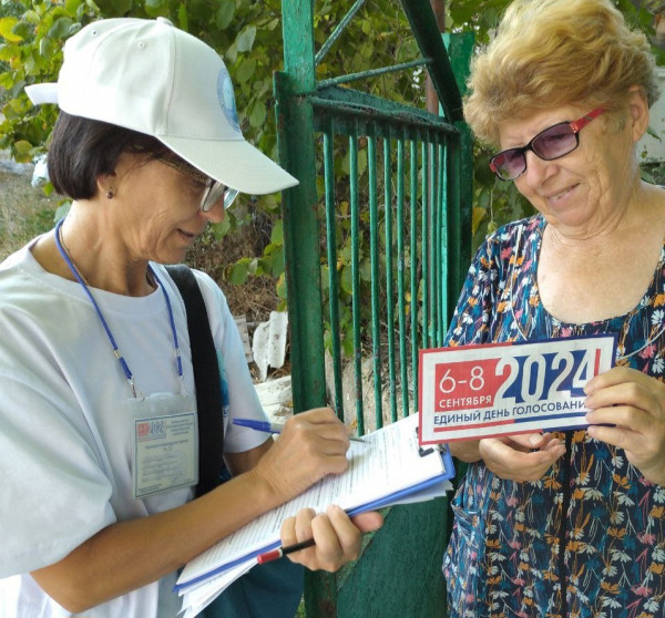 «К вам постучатся в дверь». Севастопольское предвыборное движение