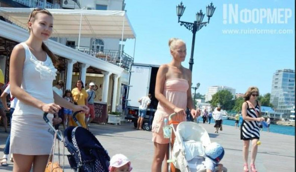 «Рожать детей нужно, рожать детей». Севастопольцы могут воспользоваться бесплатным советом экспертов, как стать обладателем собственного жилья