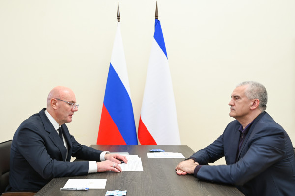 &laquo;Глава Крыма знает не понаслышке&raquo;. Успехи и проблемы крымского образования