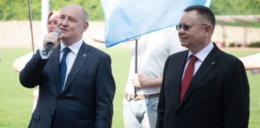 Министр строительства РФ и глава Севастополя дали старт семестру трудовых отрядов