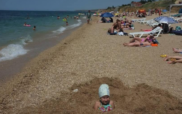 Надувной курорт при море: как выбрать и где купить в Севастополе аксессуары для пляжа, чтобы получить двойное удовольствие от отдыха?