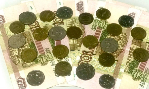 Ставка 15,5% в феврале и никаких иллюзий: как IRS предсказывает будущее рубля