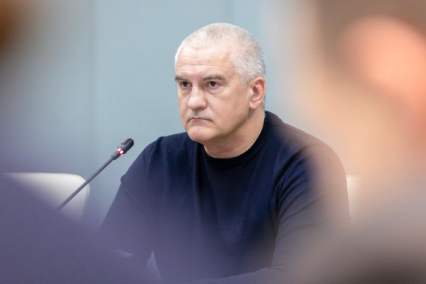 Апрельский блиц-визит: глава Крыма устроит чиновникам &laquo;адский экзамен&raquo;
