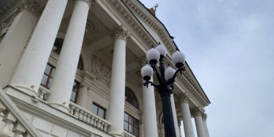 Севастопольский театр Луначарского без подрядчика: суд обнулил миллиардный контракт