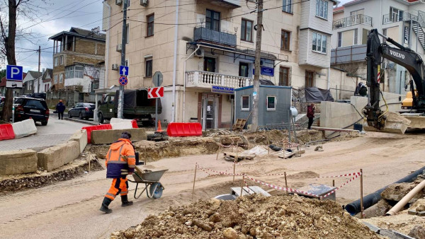 Источник: архив «ИНФОРМЕРа» Новая севастопольская реальность: зарплаты растут, стройки дорожают