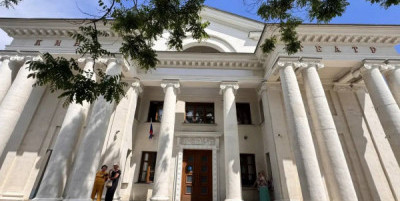 Новое название выберут севастопольцы: «Украины» больше нет и никогда не будет