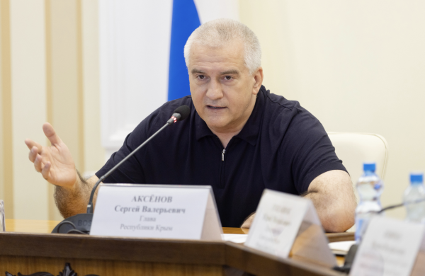 Глава Крыма рассказал о ситуации и объяснил, как жить дальше