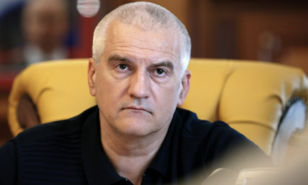 Источник: соцсети главы РК Крым введет выплаты за поврежденные и уничтоженные автомобили после атак ВСУ