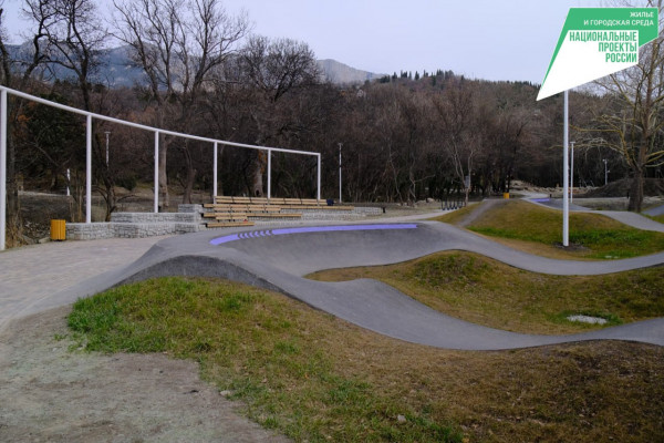 Керчь помнит, Евпатория встречает, Алупка расширяется: три лица крымского туризма