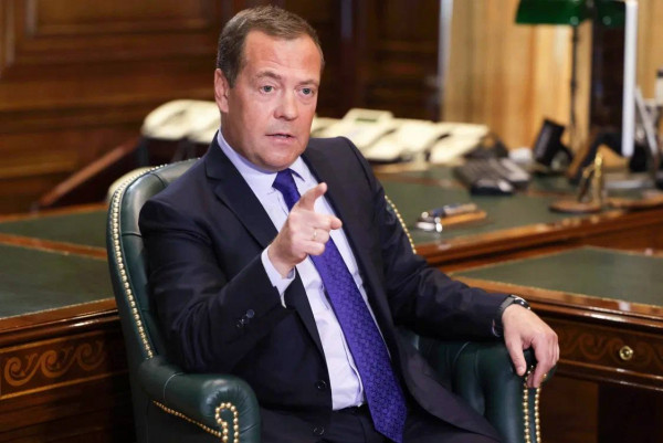 &laquo;О мобилизации&raquo;: Как Дмитрий Медведев ответил на главный слух года