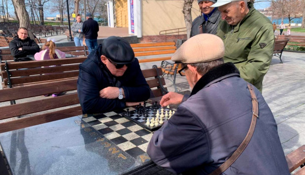Осеннее повышение: кому в Севастополе добавят к пенсии с 1 октября, а кто продолжит ждать января 2027 года?