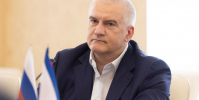 Как дефицит, компенсации и кадровые чистки превратили Крым в регион управляемого кризиса