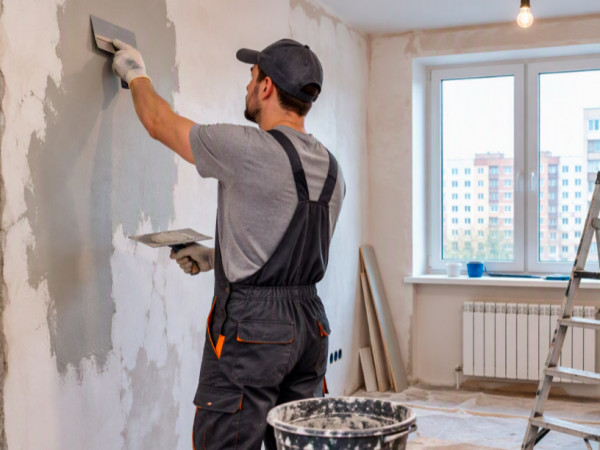 Ремонт и отделка в Севастополе: спрос растёт, доход зависит от квалификации и как не нарваться на халтурщиков