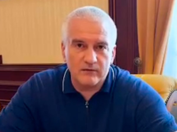 В Крыму ближайшее время больших объемов топлива в продажу не поступит